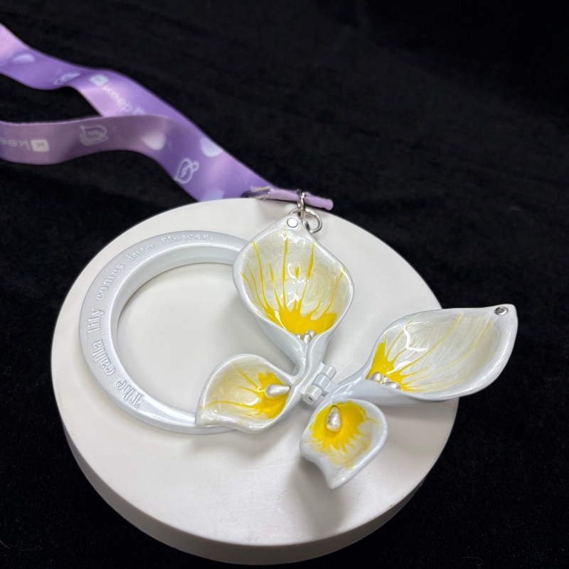 Creative Foldable Calla Lily Metal Medal (9)