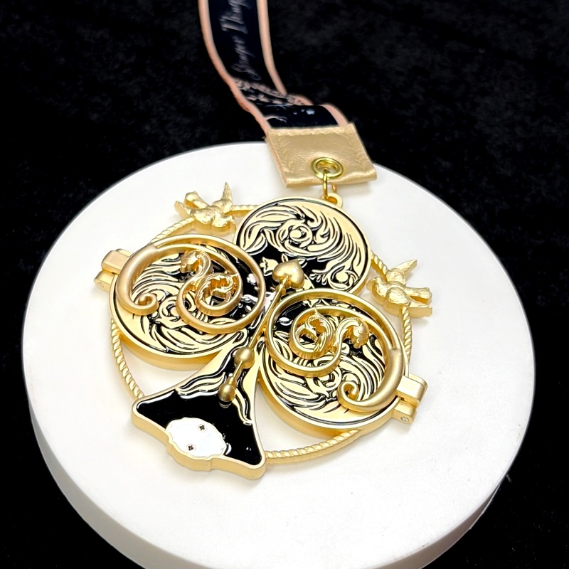 Creative Foldable Metal Commemorative Medal (7)