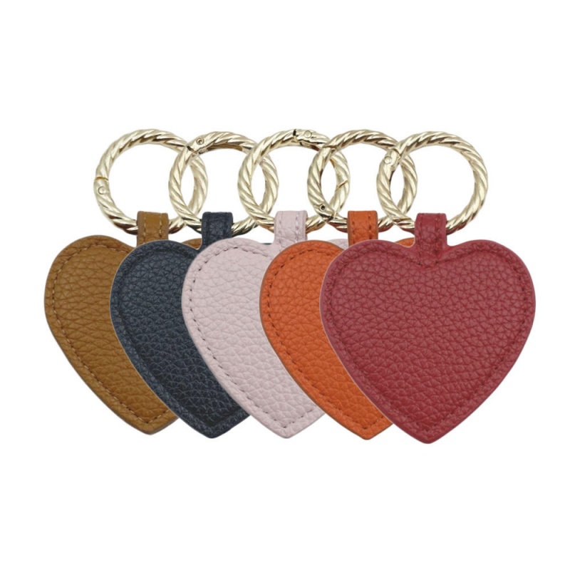 Custom Heart-Shaped Pebbled PU Leather Keychain, Luxury Fashion Charm Keyring, Ideal Valentine's & Holiday Gift (2)