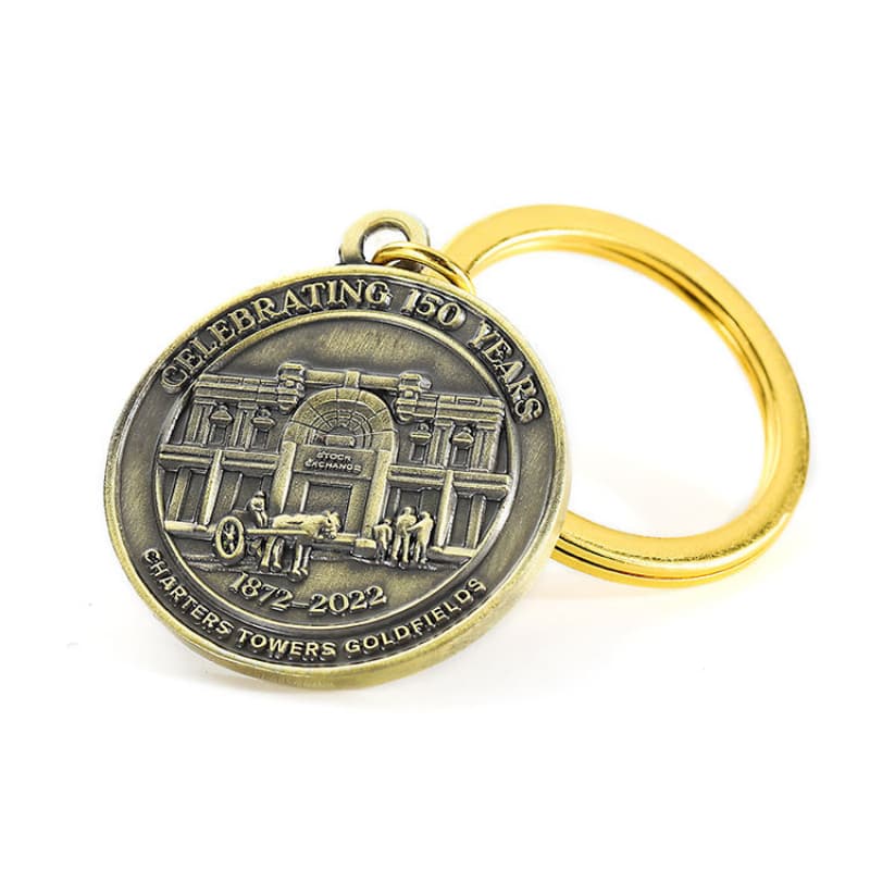 Custom Vintage 3D Relief Metal Keychain, Antique Brass Souvenir Key Ring, Personalized Anniversary & Promotional Gift (1)
